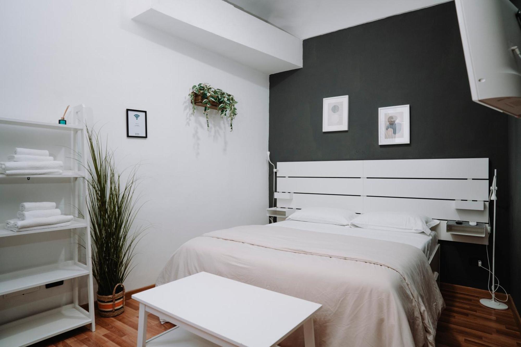 Bonne Nuit Terracina Bed & Breakfast Exterior photo